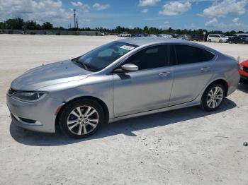  Salvage Chrysler 200