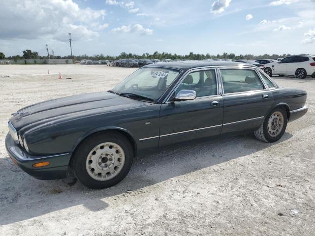  Salvage Jaguar XJ