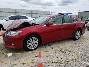  Salvage Lexus Es