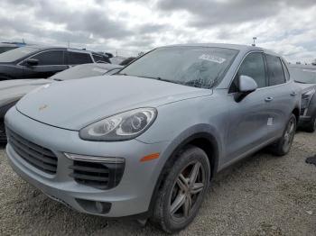  Salvage Porsche Cayenne