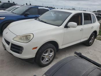  Salvage Porsche Cayenne