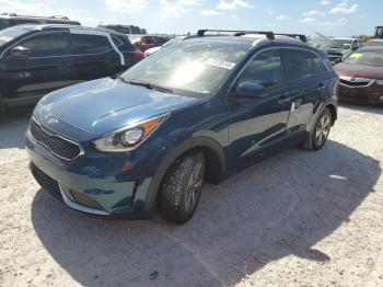  Salvage Kia Niro