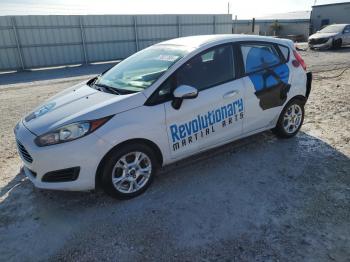  Salvage Ford Fiesta