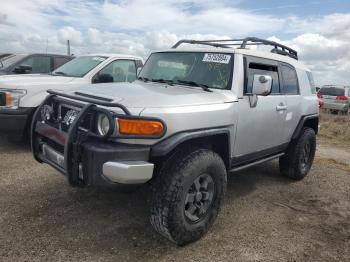  Salvage Toyota FJ Cruiser