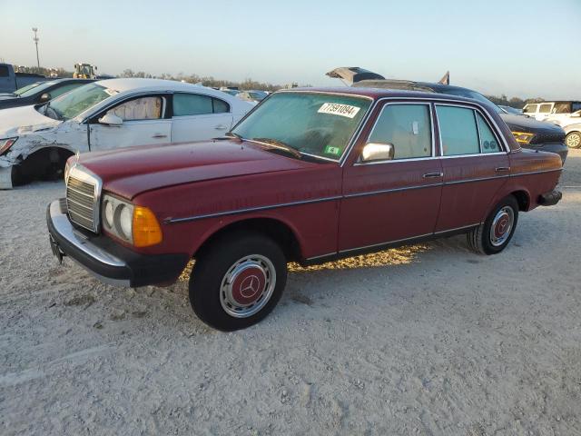  Salvage Mercedes-Benz 240-Class