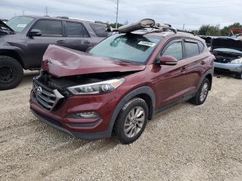  Salvage Hyundai TUCSON