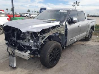  Salvage Toyota Tundra