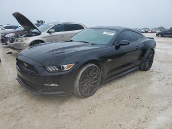  Salvage Ford Mustang