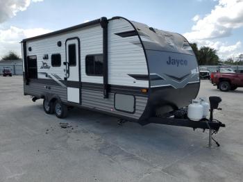  Salvage Jayco Jayflight