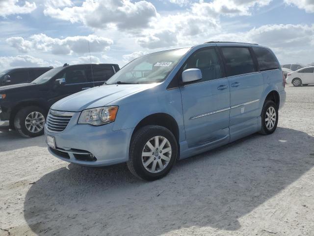  Salvage Chrysler Minivan