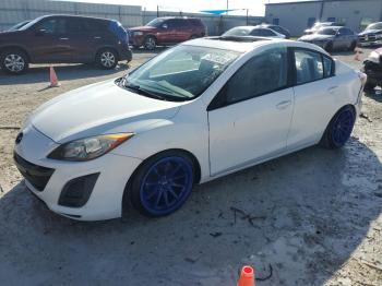  Salvage Mazda 3