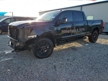  Salvage Nissan Titan