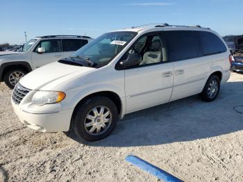  Salvage Chrysler Minivan