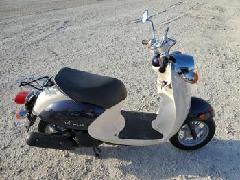  Salvage Yamaha Scooter