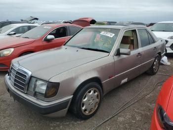  Salvage Mercedes-Benz 400-Class