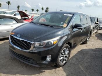  Salvage Kia Sedona