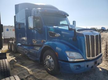  Salvage Peterbilt 579