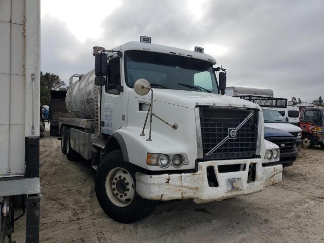  Salvage Volvo Vhd