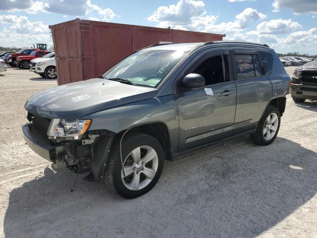  Salvage Jeep Compass