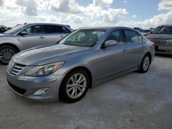  Salvage Hyundai Genesis