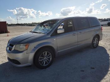  Salvage Dodge Caravan