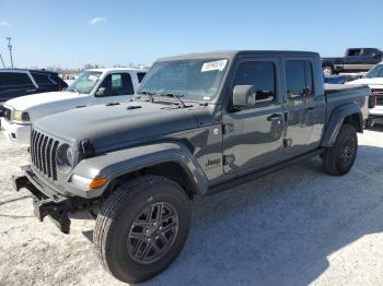  Salvage Jeep Gladiator