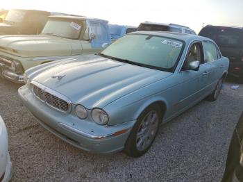  Salvage Jaguar Xj8