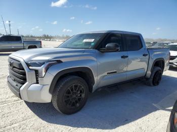  Salvage Toyota Tundra