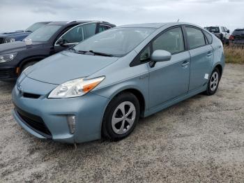  Salvage Toyota Prius