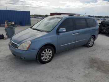  Salvage Kia Sedona