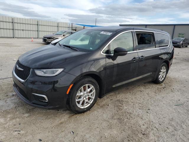  Salvage Chrysler Pacifica