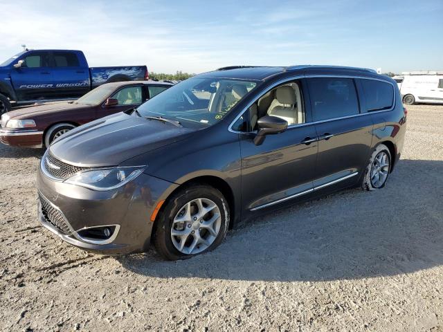  Salvage Chrysler Pacifica