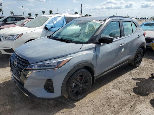  Salvage Nissan Kicks