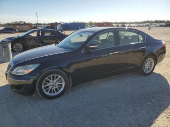  Salvage Hyundai Genesis