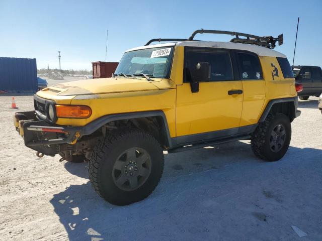  Salvage Toyota FJ Cruiser