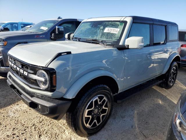  Salvage Ford Bronco