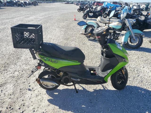  Salvage Tai Moped