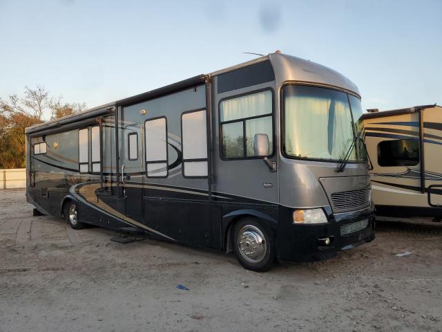  Salvage Workhorse Custom Cha Motorhome