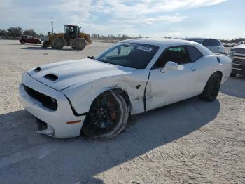  Salvage Dodge Challenger