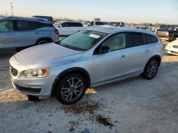  Salvage Volvo V60