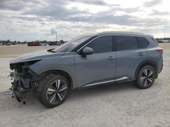  Salvage Nissan Rogue