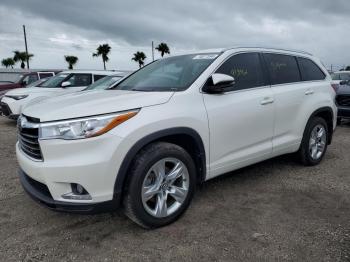  Salvage Toyota Highlander