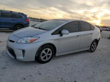  Salvage Toyota Prius