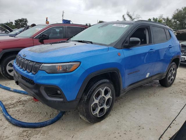  Salvage Jeep Compass