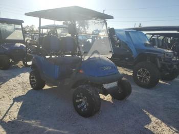  Salvage Club Golf Cart