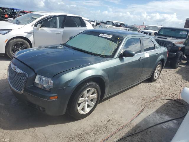  Salvage Chrysler 300