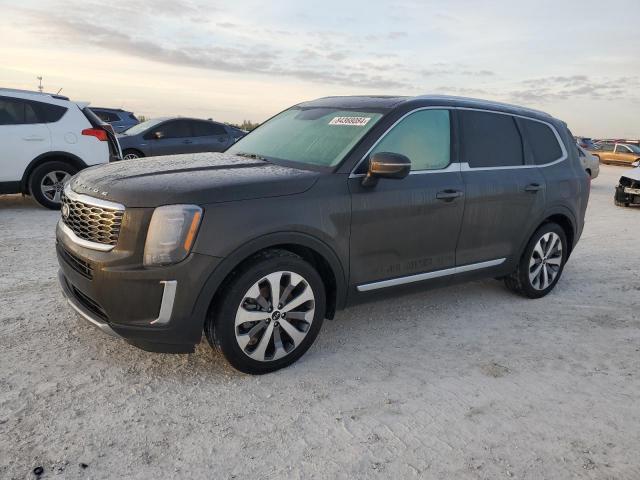  Salvage Kia Telluride