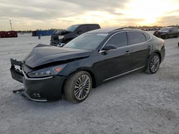  Salvage Kia Cadenza