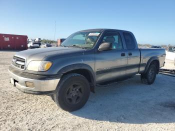  Salvage Toyota Tundra