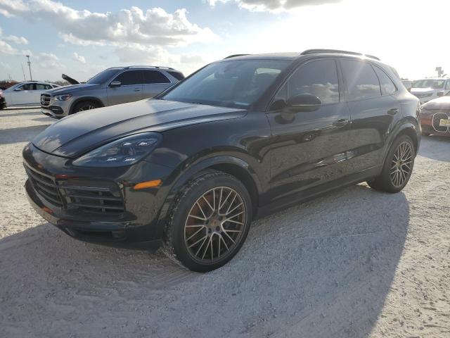  Salvage Porsche Cayenne